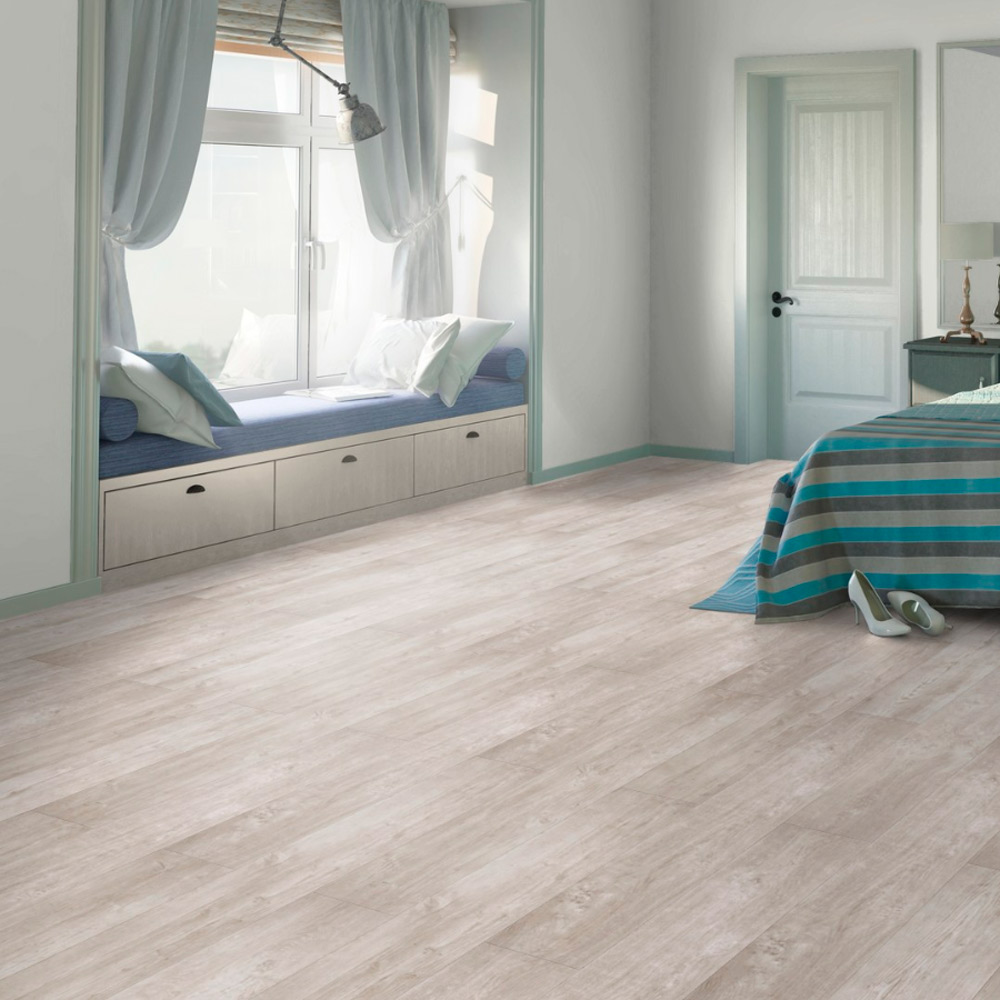 Ламинат TARKETT CINEMA Лорен 32 класс 2005 м2 1405₽